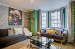 2-Bedroom Private Independent Apartment- Central London